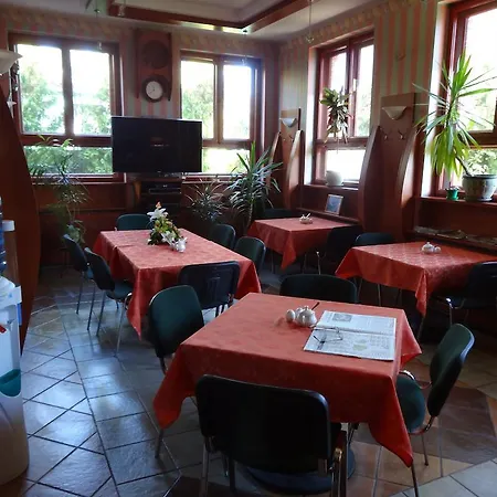 Comet פז'ז'מירובו